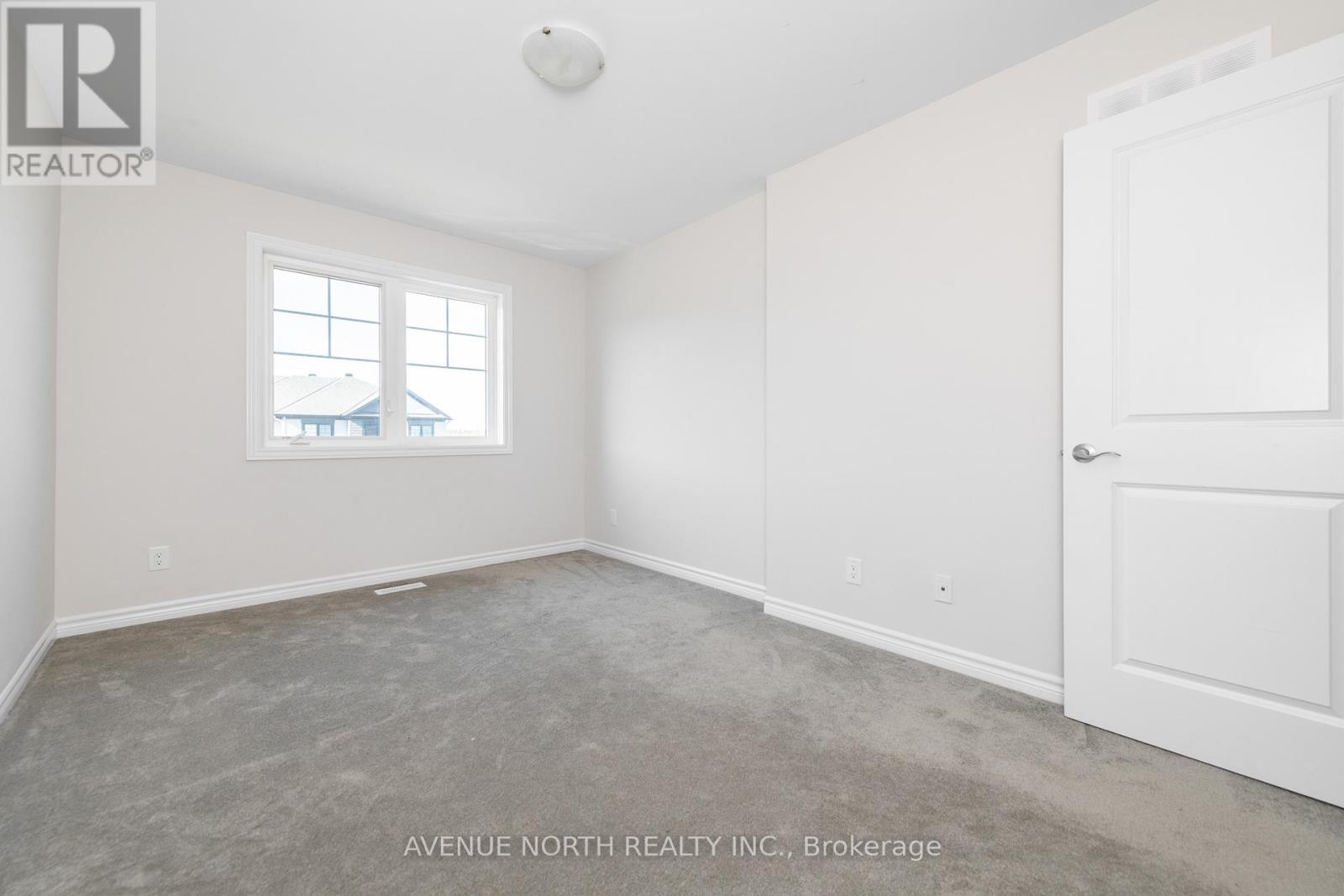 1024 Kijik Crescent, Ottawa, Ontario  K1X 0G9 - Photo 33 - X12687924