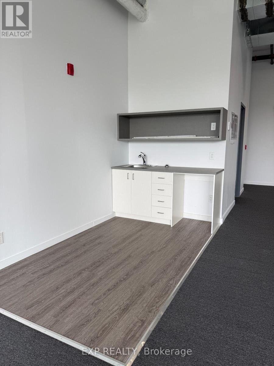 213 - 65 Denzil Doyle Court, Ottawa, Ontario  K2M 2G8 - Photo 4 - X12687948