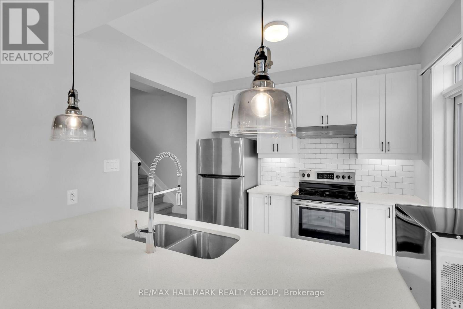 233 Anyolite Private, Ottawa, Ontario  K2J 6P5 - Photo 14 - X12687978