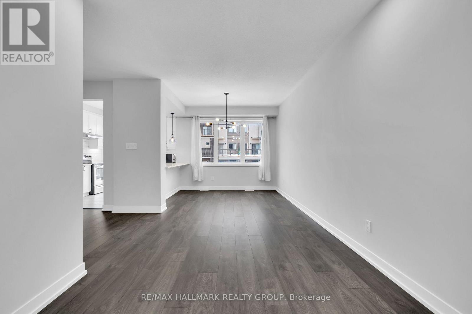 233 Anyolite Private, Ottawa, Ontario  K2J 6P5 - Photo 6 - X12687978