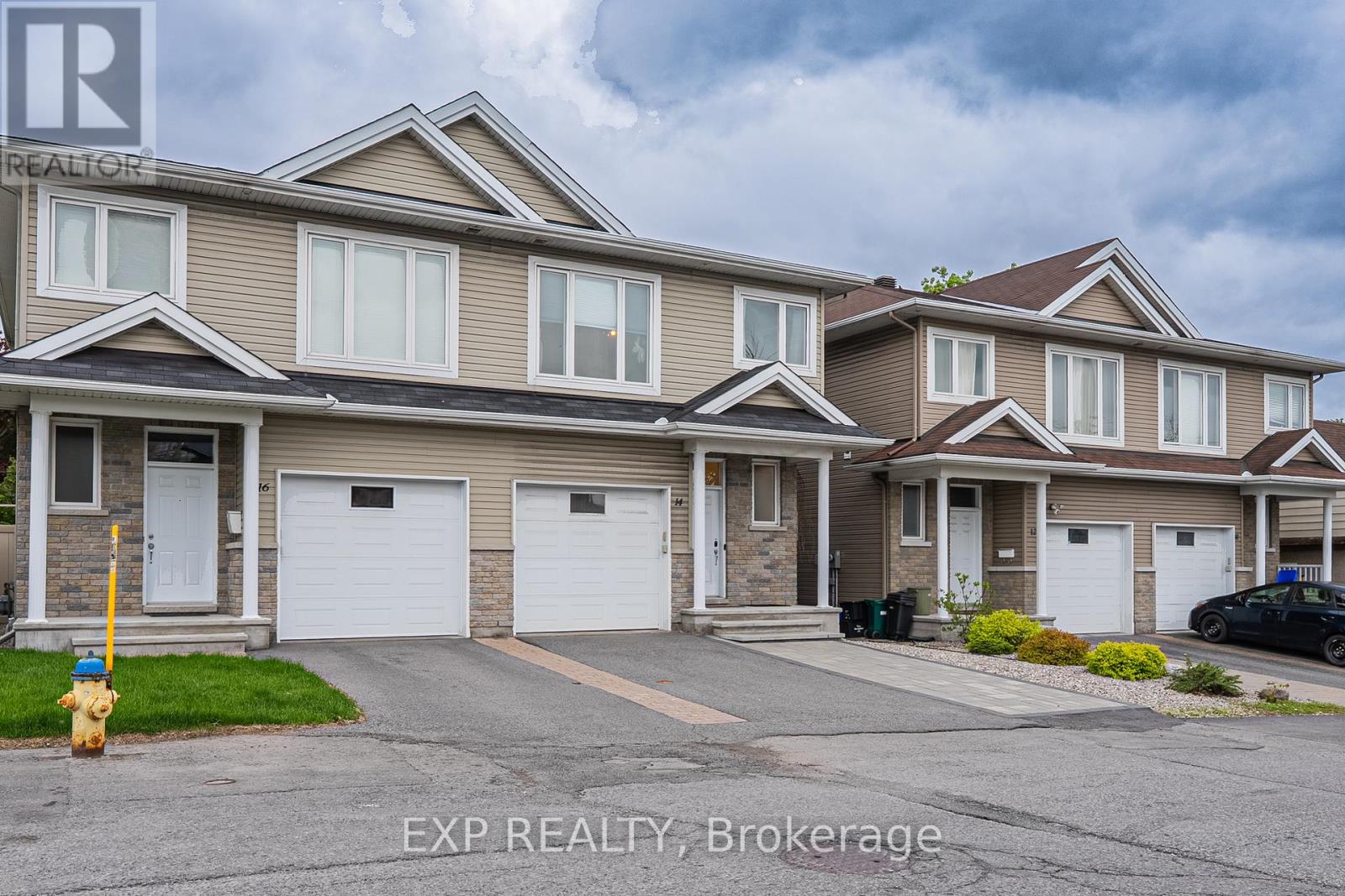 14 Camil Street, Ottawa, Ontario  K1K 0X1 - Photo 2 - X12688102