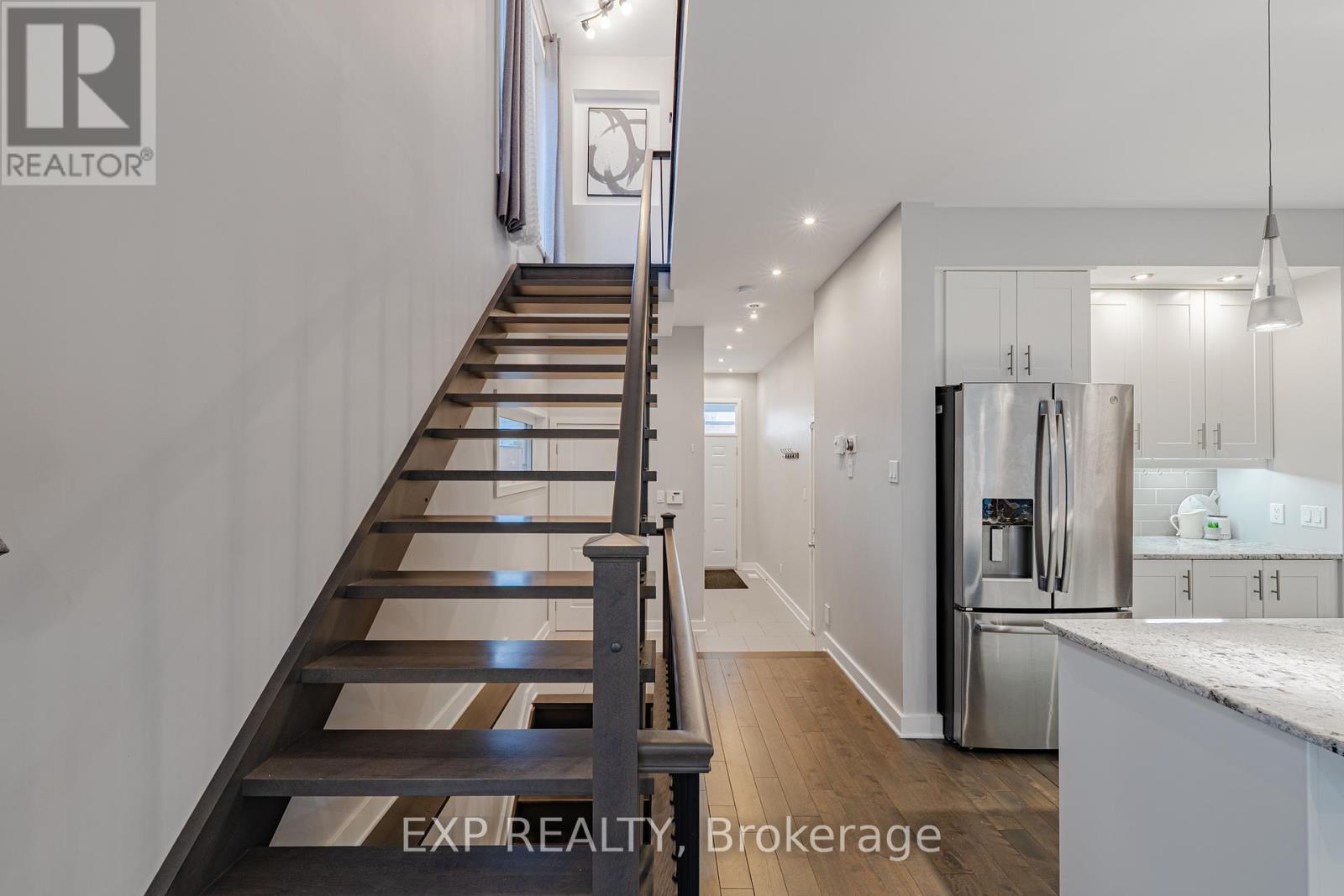 14 Camil Street, Ottawa, Ontario  K1K 0X1 - Photo 21 - X12688102