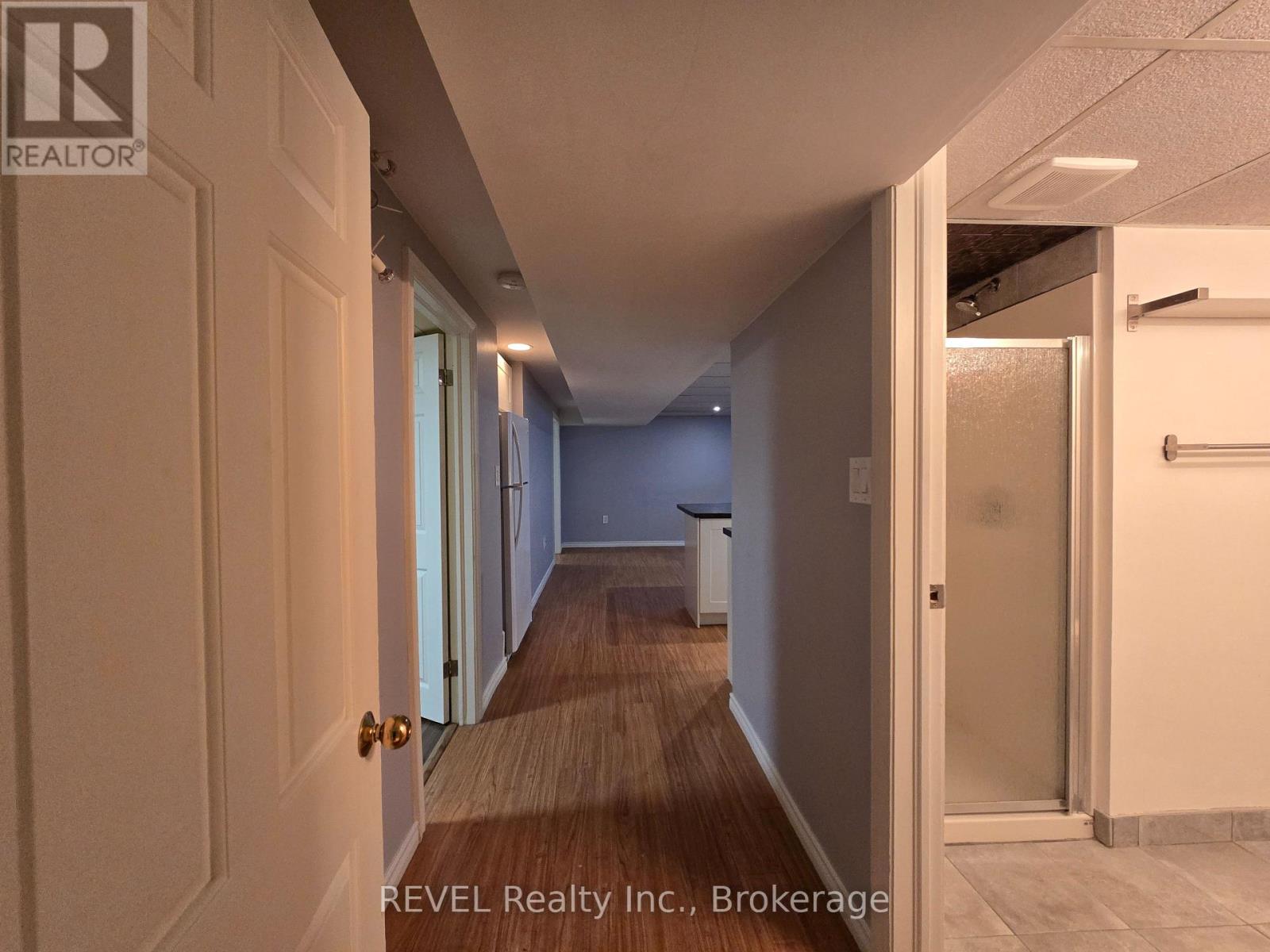 Lower Level - 33 Dundas Crescent, St. Catharines, Ontario  L2T 1T4 - Photo 4 - X12687962