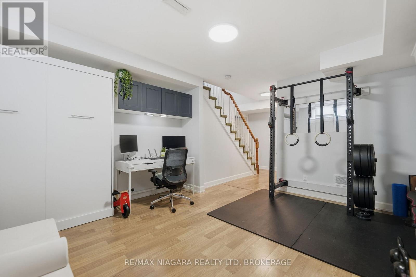 507 Niagara Street, St. Catharines, Ontario  L2M 3P4 - Photo 32 - X12688074