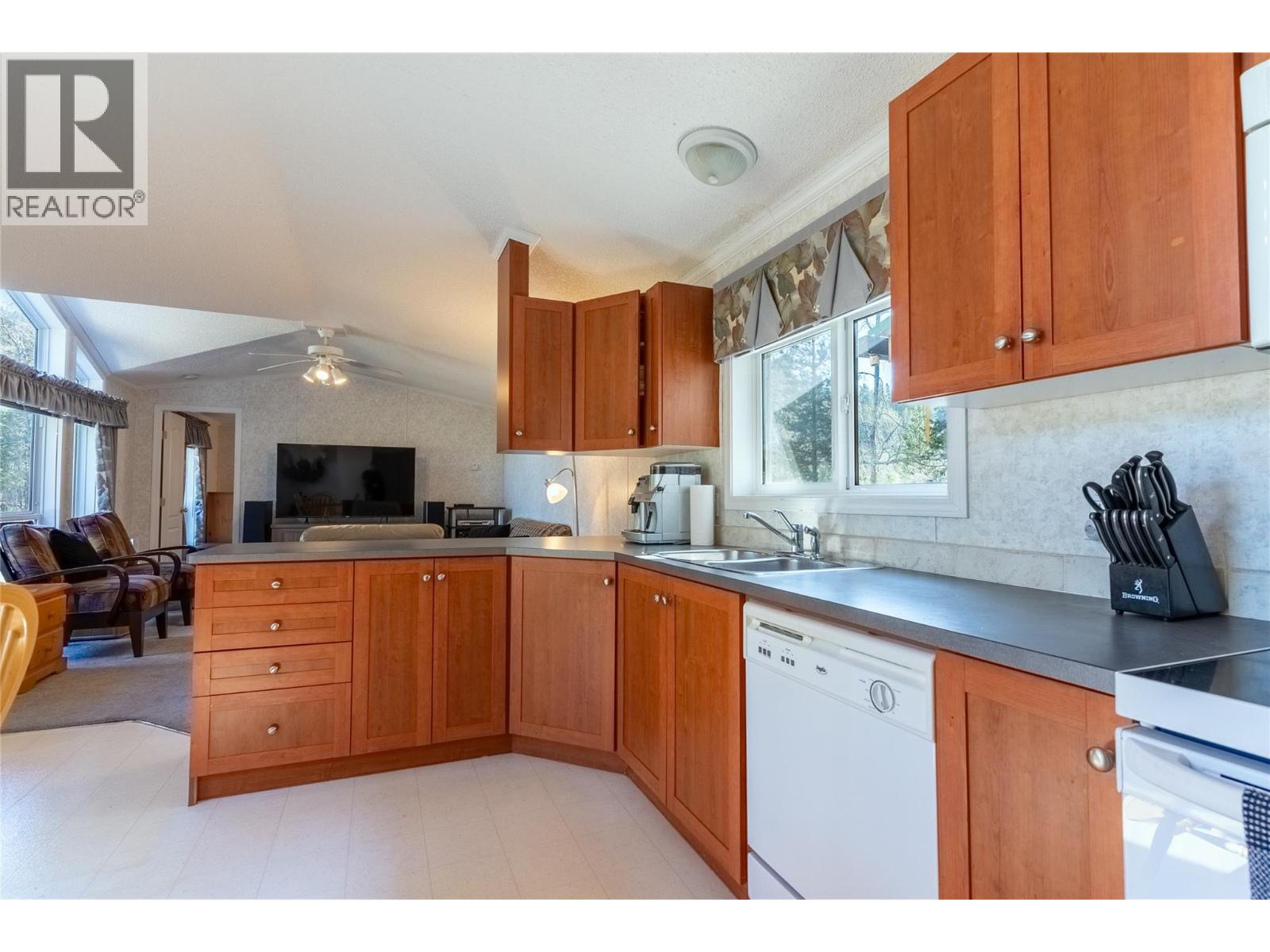 5633s Coldwater Road, Merritt, British Columbia  V0X 2L0 - Photo 11 - 10372478