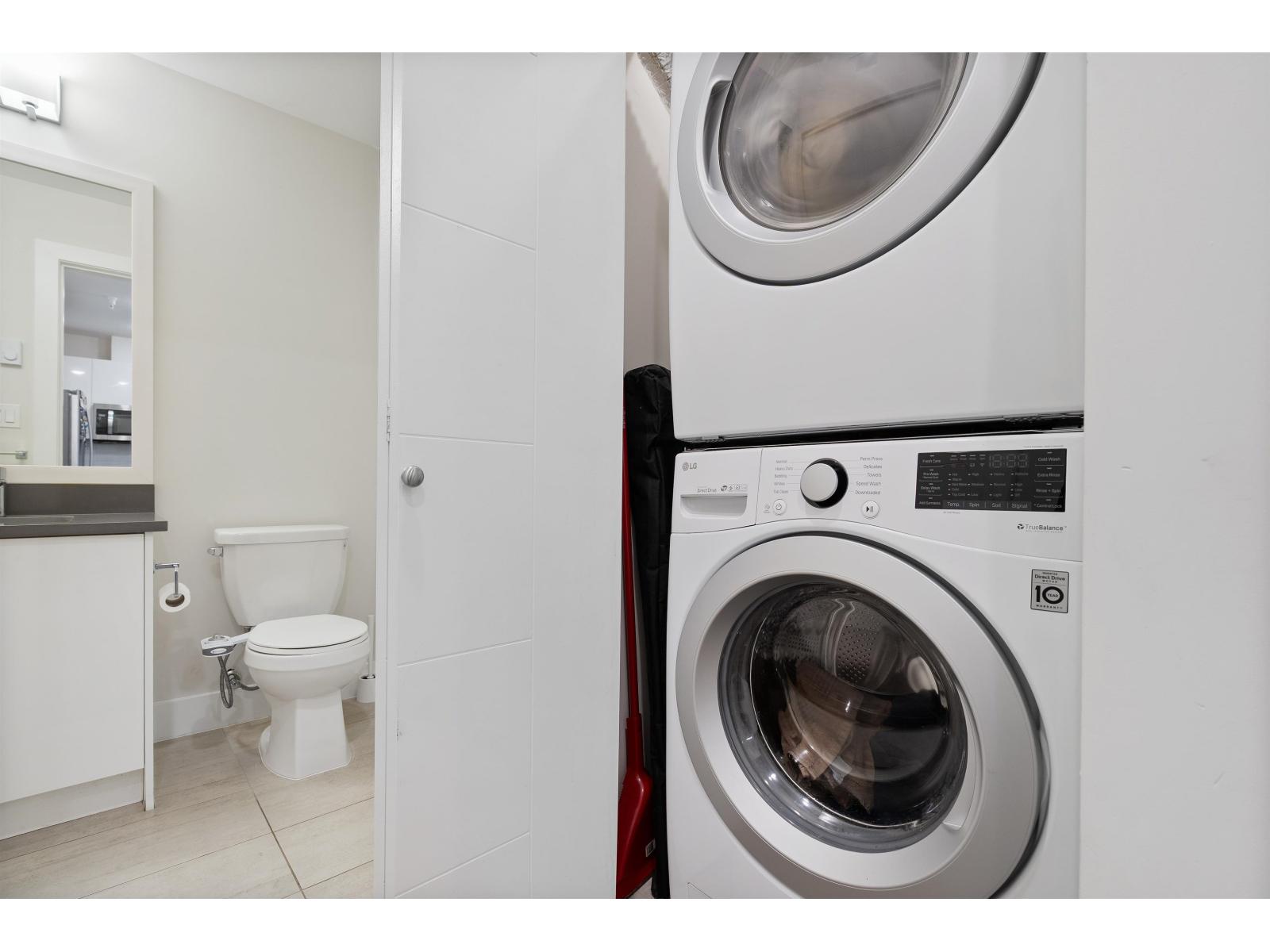 113 15351 101 Avenue, Surrey, British Columbia  V3R 0G2 - Photo 3 - R3077795