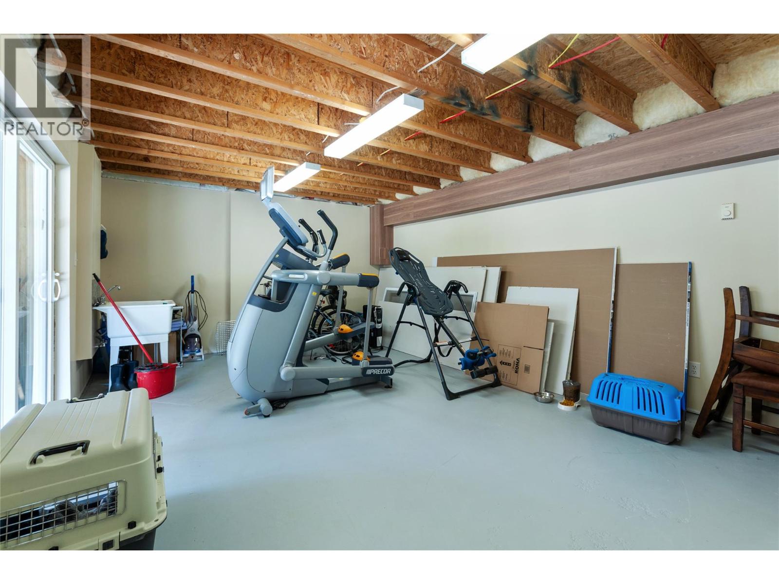 1998 Hwy 97 Highway, Okanagan Falls, British Columbia  V0H 1R0 - Photo 32 - 10372035