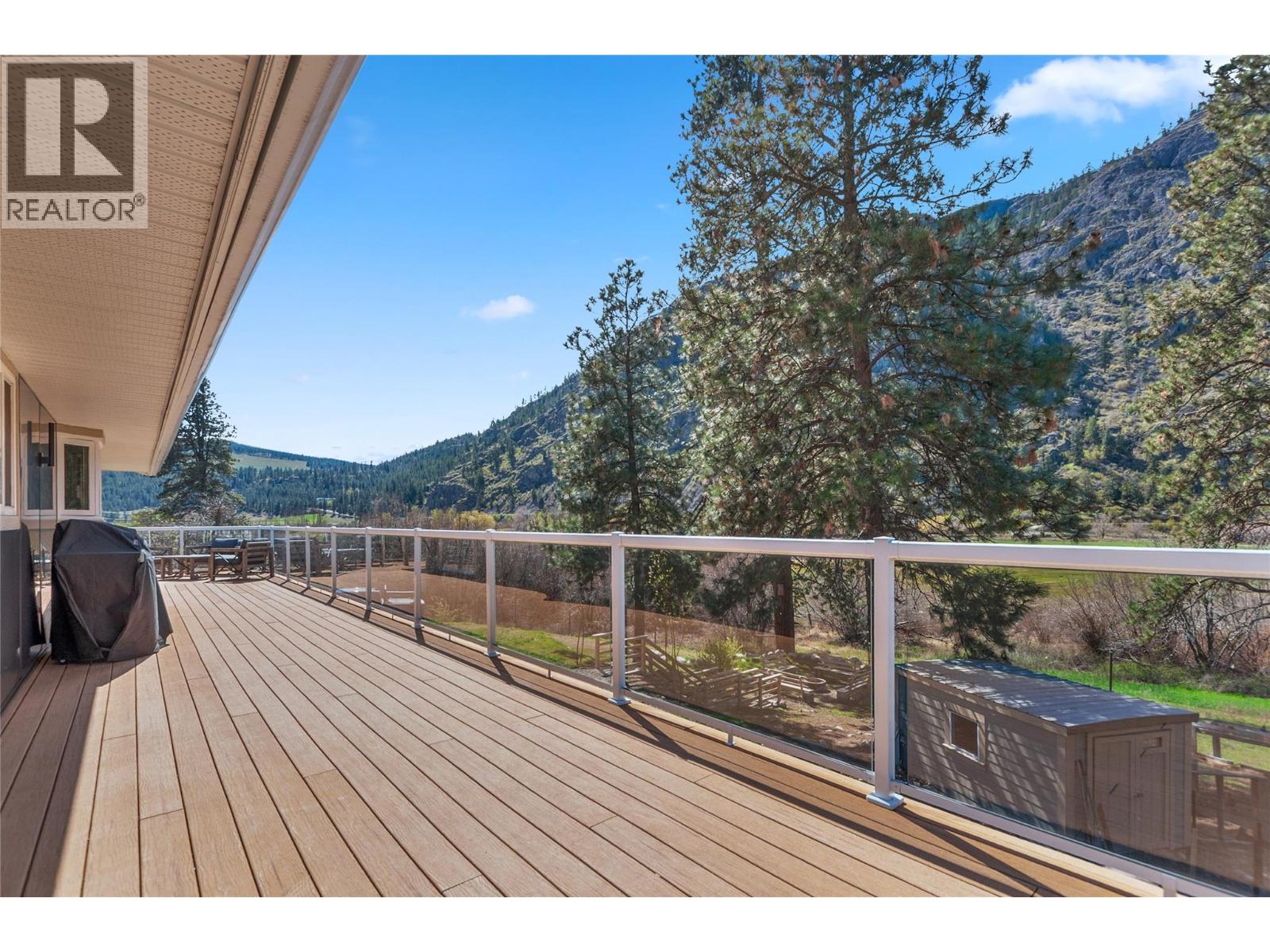 1998 Hwy 97 Highway, Okanagan Falls, British Columbia  V0H 1R0 - Photo 41 - 10372035