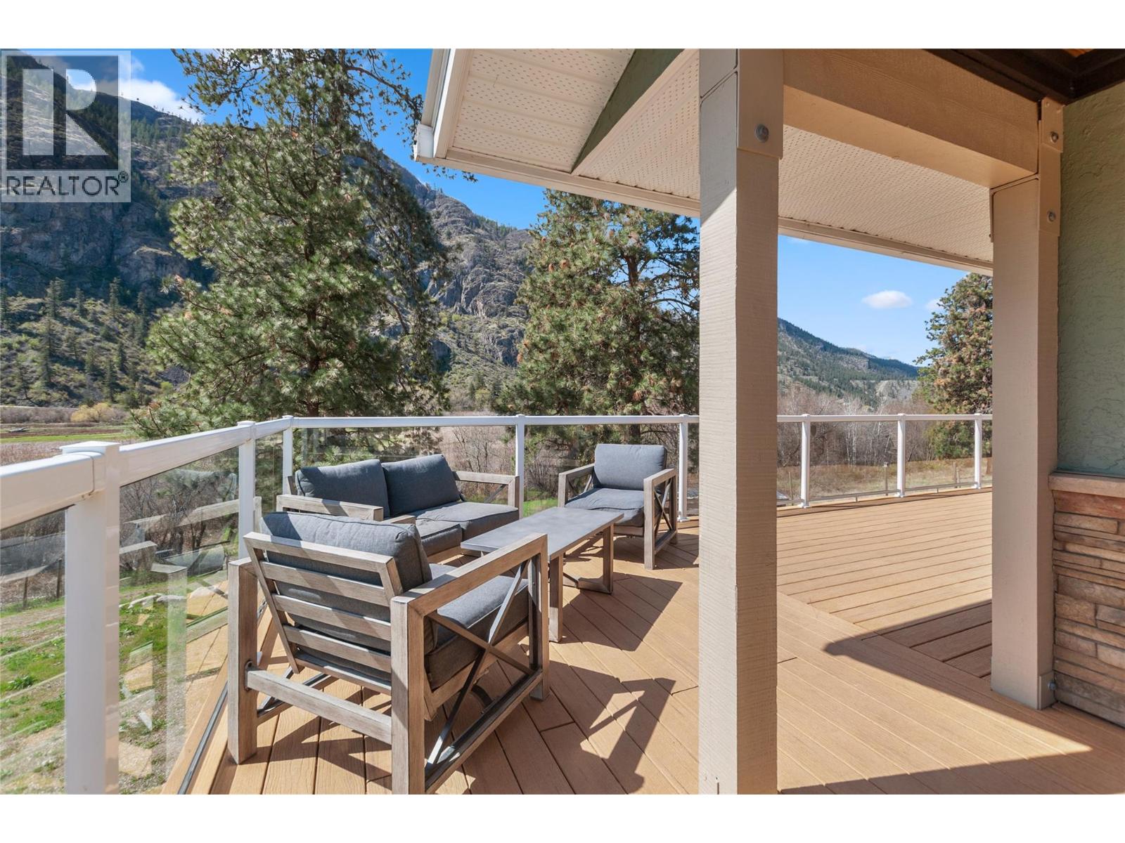 1998 Hwy 97 Highway, Okanagan Falls, British Columbia  V0H 1R0 - Photo 40 - 10372035