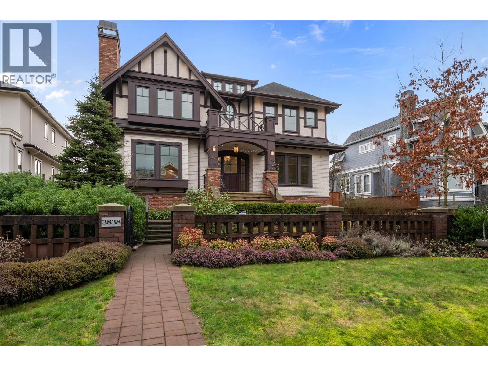 3838 W 50TH AVENUE, Vancouver, British Columbia