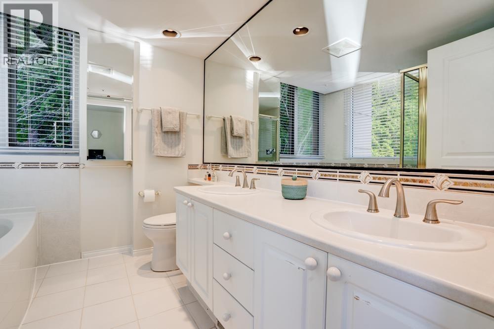 301 5775 Hampton Place, Vancouver, British Columbia  V6T 2G6 - Photo 17 - R3038813