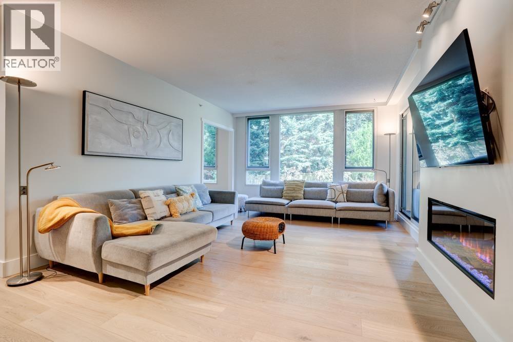 301 5775 Hampton Place, Vancouver, British Columbia  V6T 2G6 - Photo 3 - R3038813