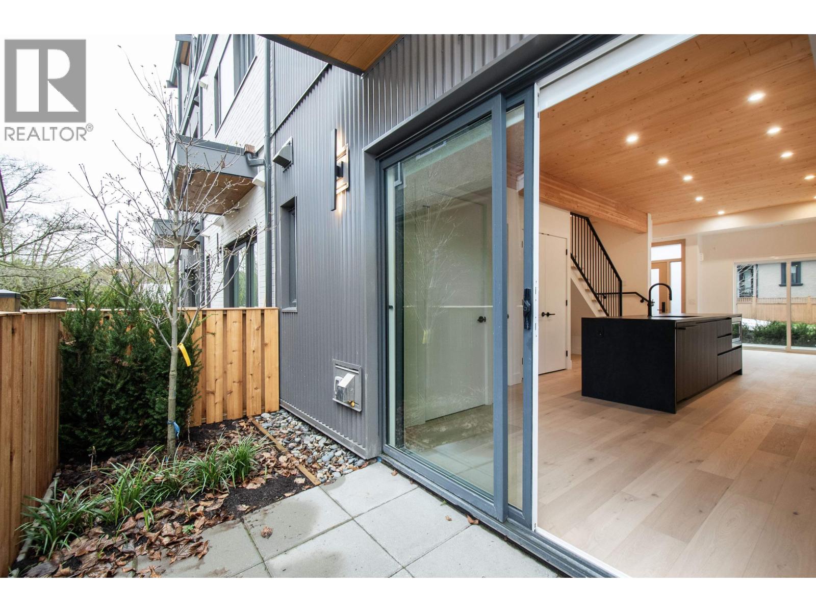 4170 Columbia Street, Vancouver, British Columbia  V5Y 2J6 - Photo 29 - R3077538