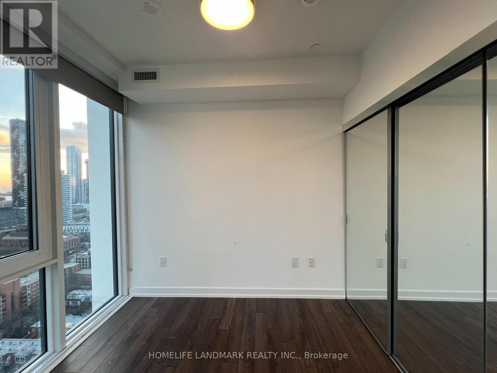 2605 - 158 Front Street E, Toronto, Ontario  M5A 0K9 - Photo 10 - C12687926