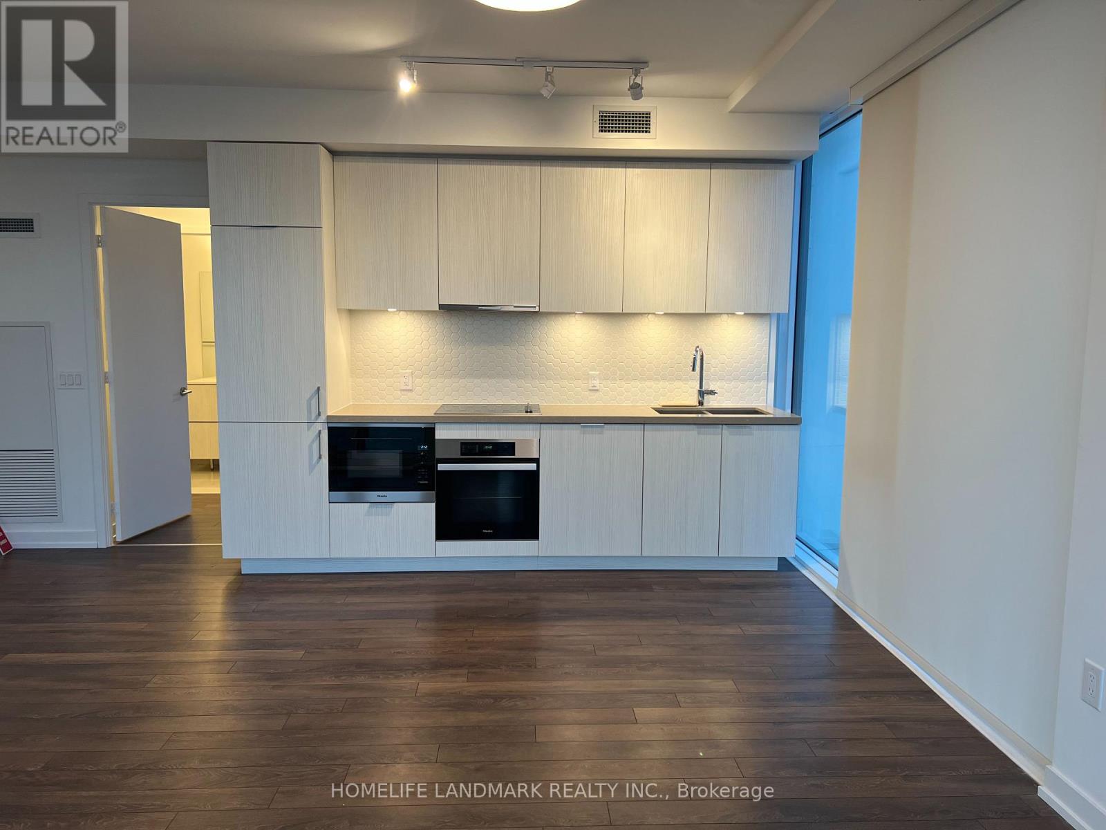 2605 - 158 Front Street E, Toronto, Ontario  M5A 0K9 - Photo 19 - C12687926