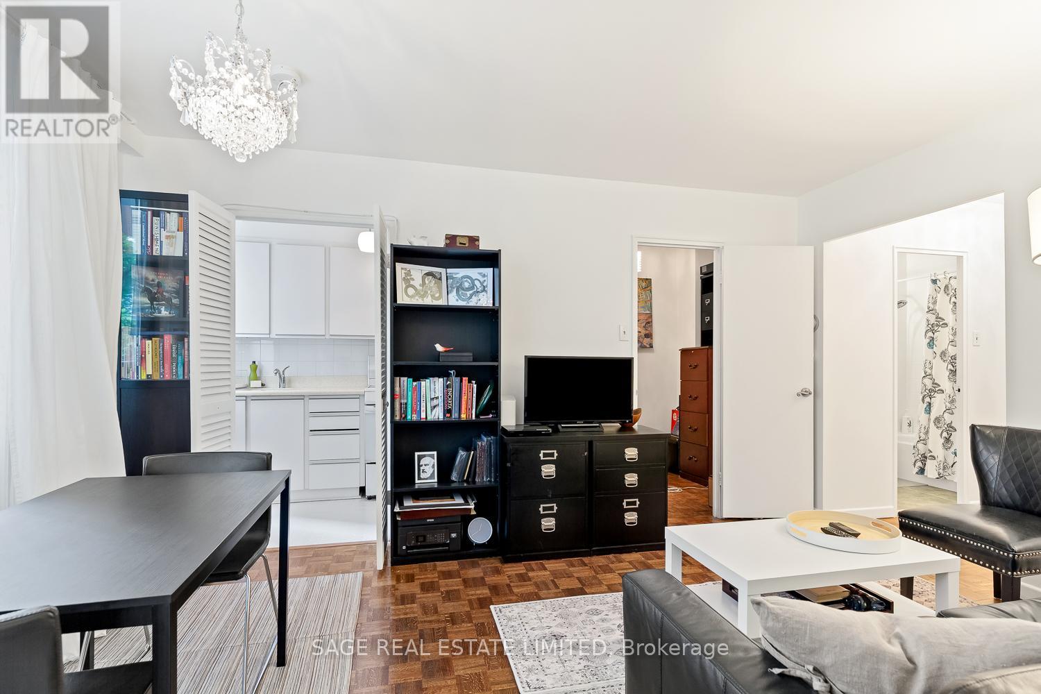 203 - 575 Avenue Road, Toronto, Ontario  M4V 2K2 - Photo 7 - C12687960