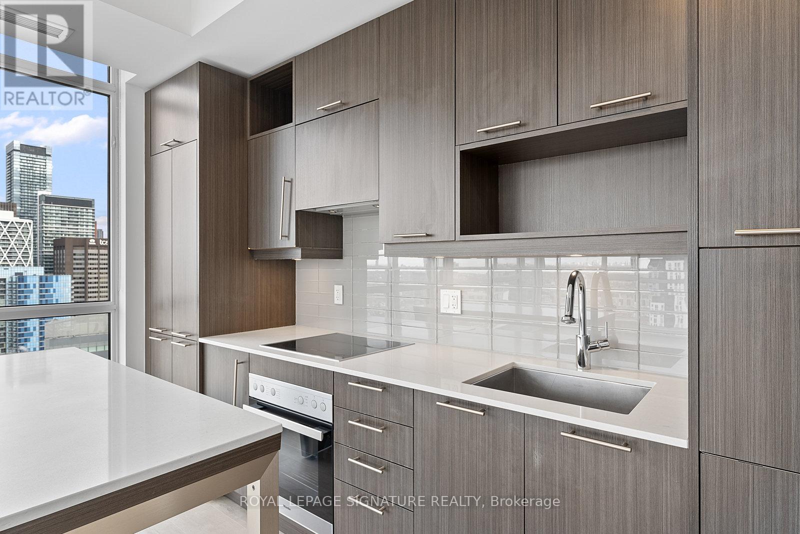 2906 - 199 Richmond Street W, Toronto, Ontario  M5V 0H4 - Photo 9 - C12687972