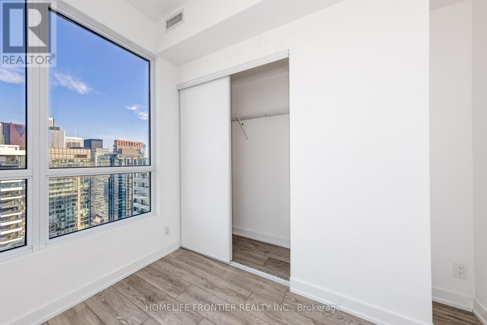 4702 - 108 Peter Street, Toronto, Ontario  M5V 0W2 - Photo 18 - C12688112