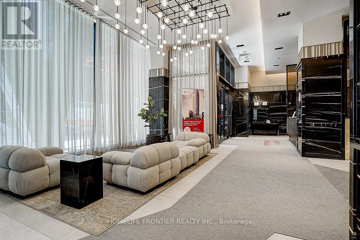 4702 - 108 Peter Street, Toronto, Ontario  M5V 0W2 - Photo 48 - C12688112