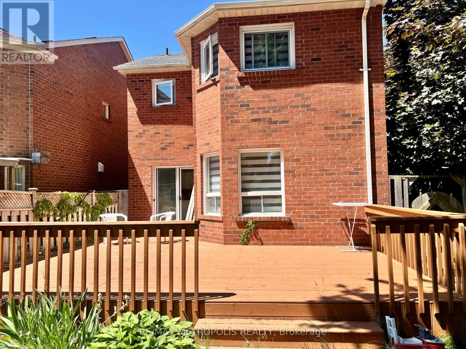 2 Sable Crescent, Whitby, Ontario  L1R 1Y4 - Photo 21 - E12687944