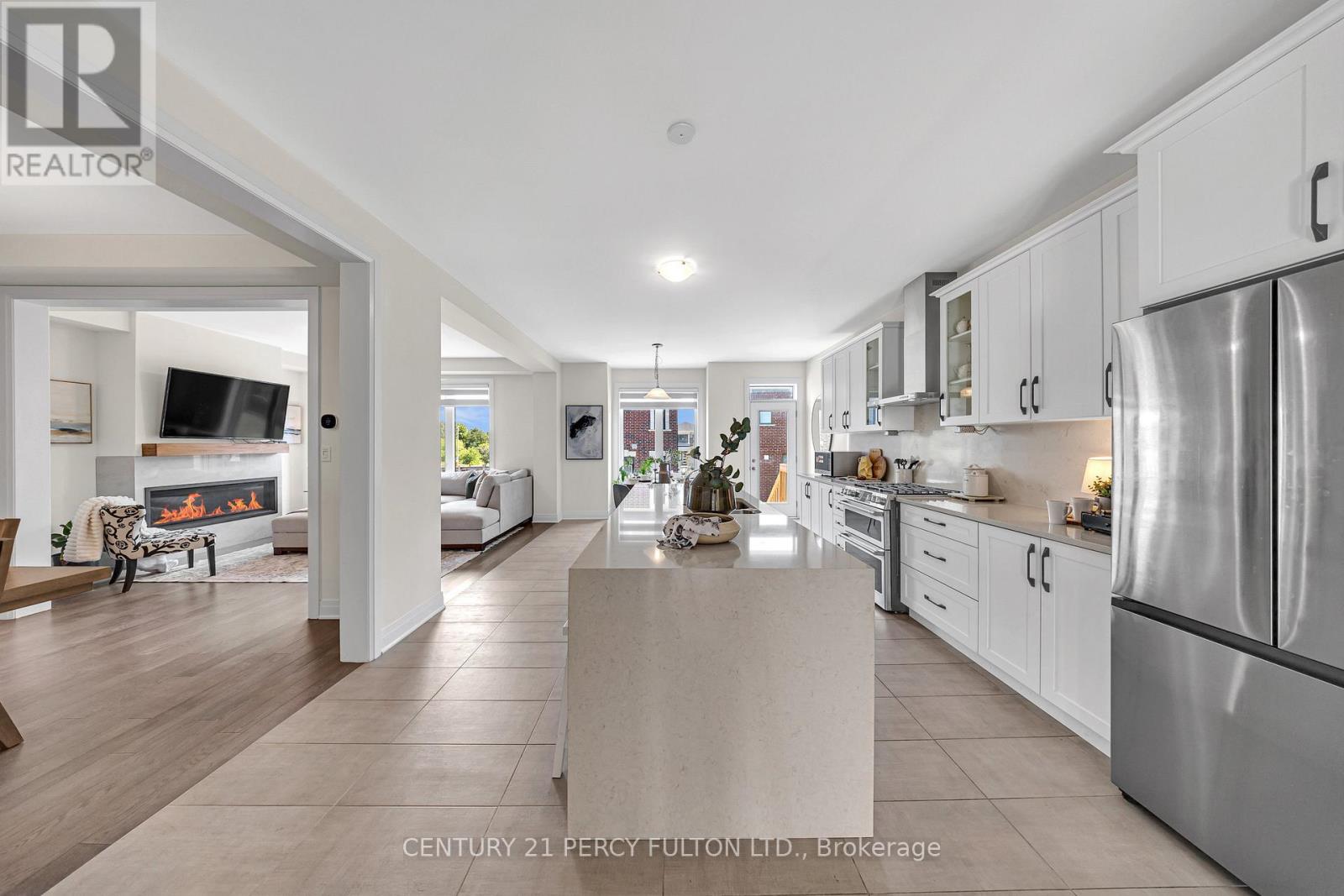 3136 Willowridge Path, Pickering, Ontario  L1X 0N5 - Photo 6 - E12688004