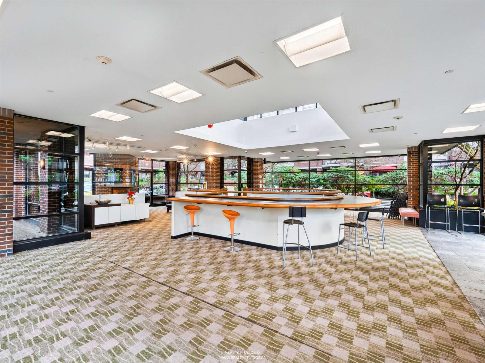 222 10866 City Parkway Way, Surrey, British Columbia  V3T 5W9 - Photo 37 - R3078298