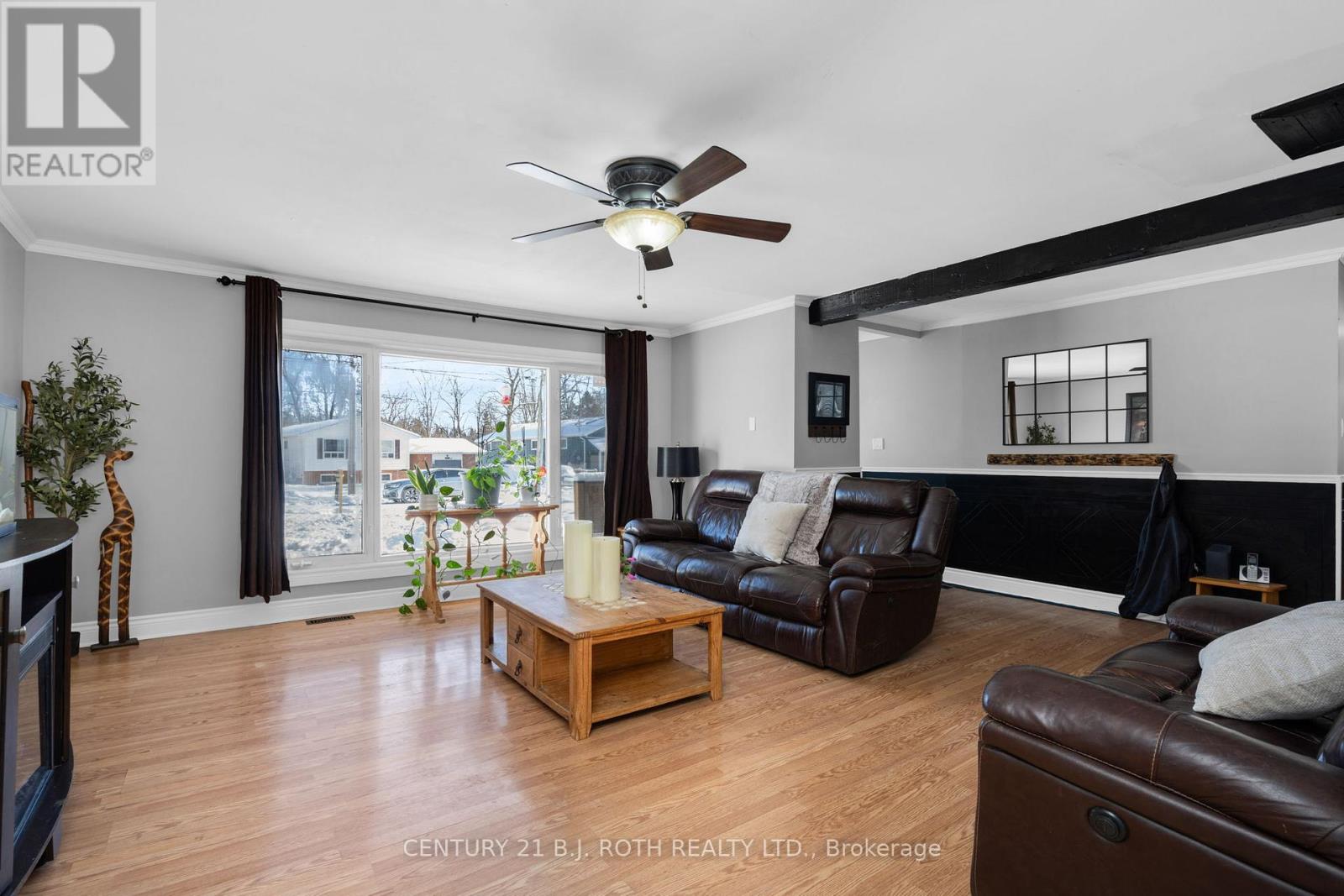 1032 Gilmore Avenue, Innisfil (Lefroy), Ontario  L0L 1W0 - Photo 8 - N12687904