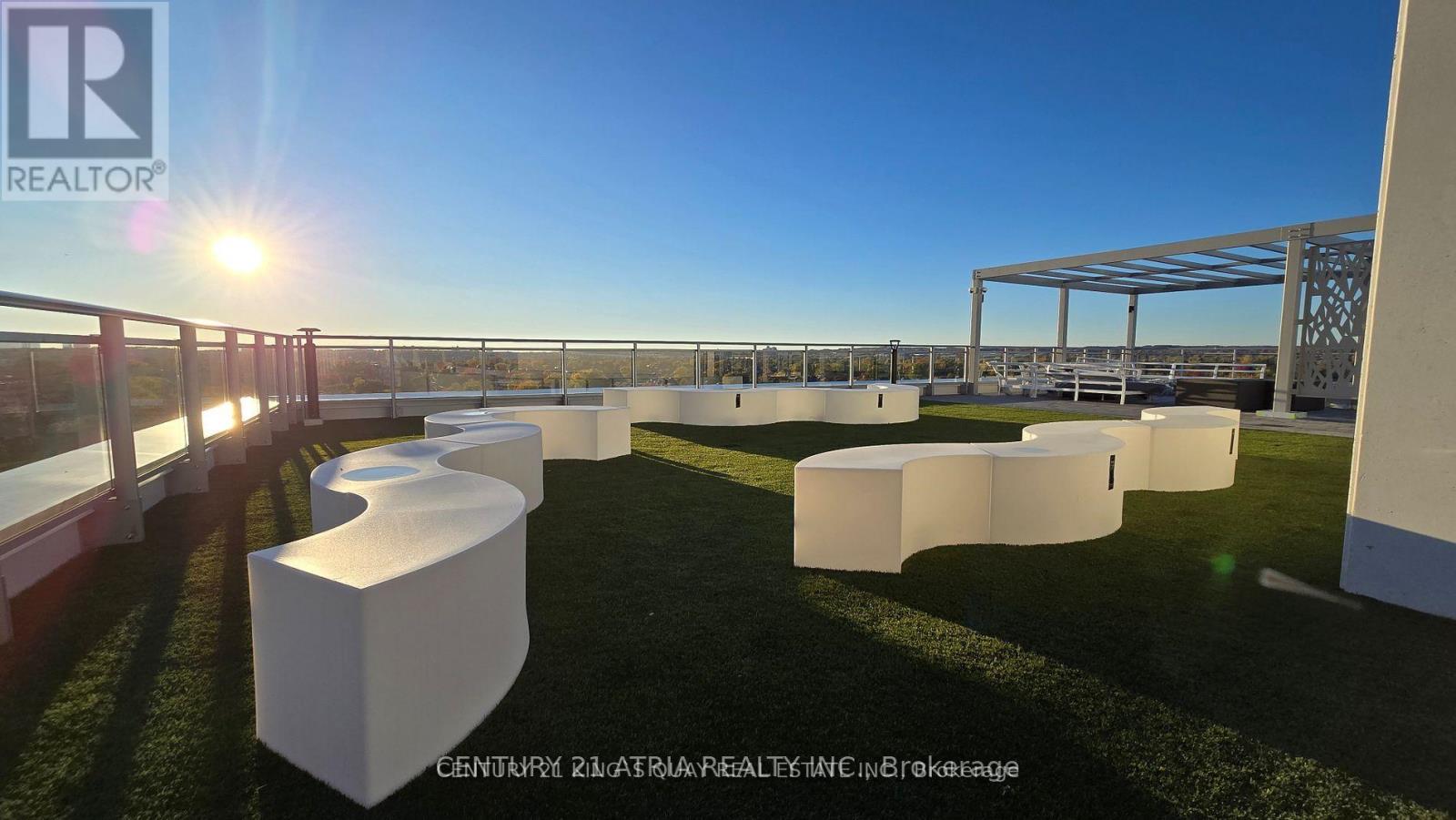 1004 - 8888 Yonge Street, Richmond Hill, Ontario  L4C 6Z1 - Photo 32 - N12688022