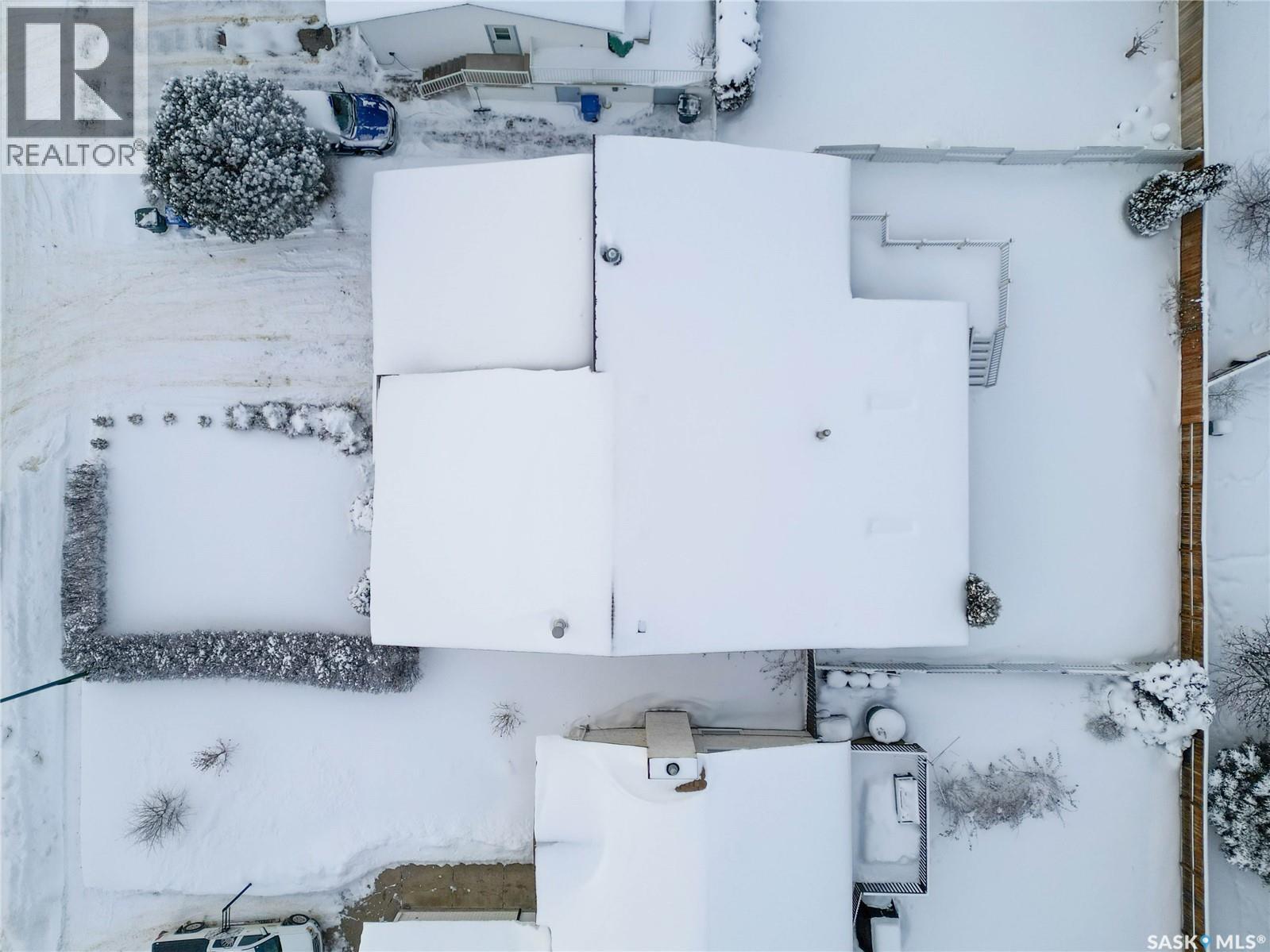 3082 Sherman Drive, Prince Albert, Saskatchewan  S6V 7H6 - Photo 2 - SK026656