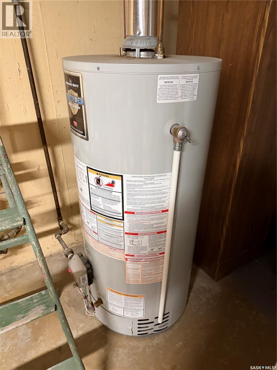 144 Assiniboine Terrace, Kamsack, Saskatchewan  S0A 1S0 - Photo 5 - SK026615