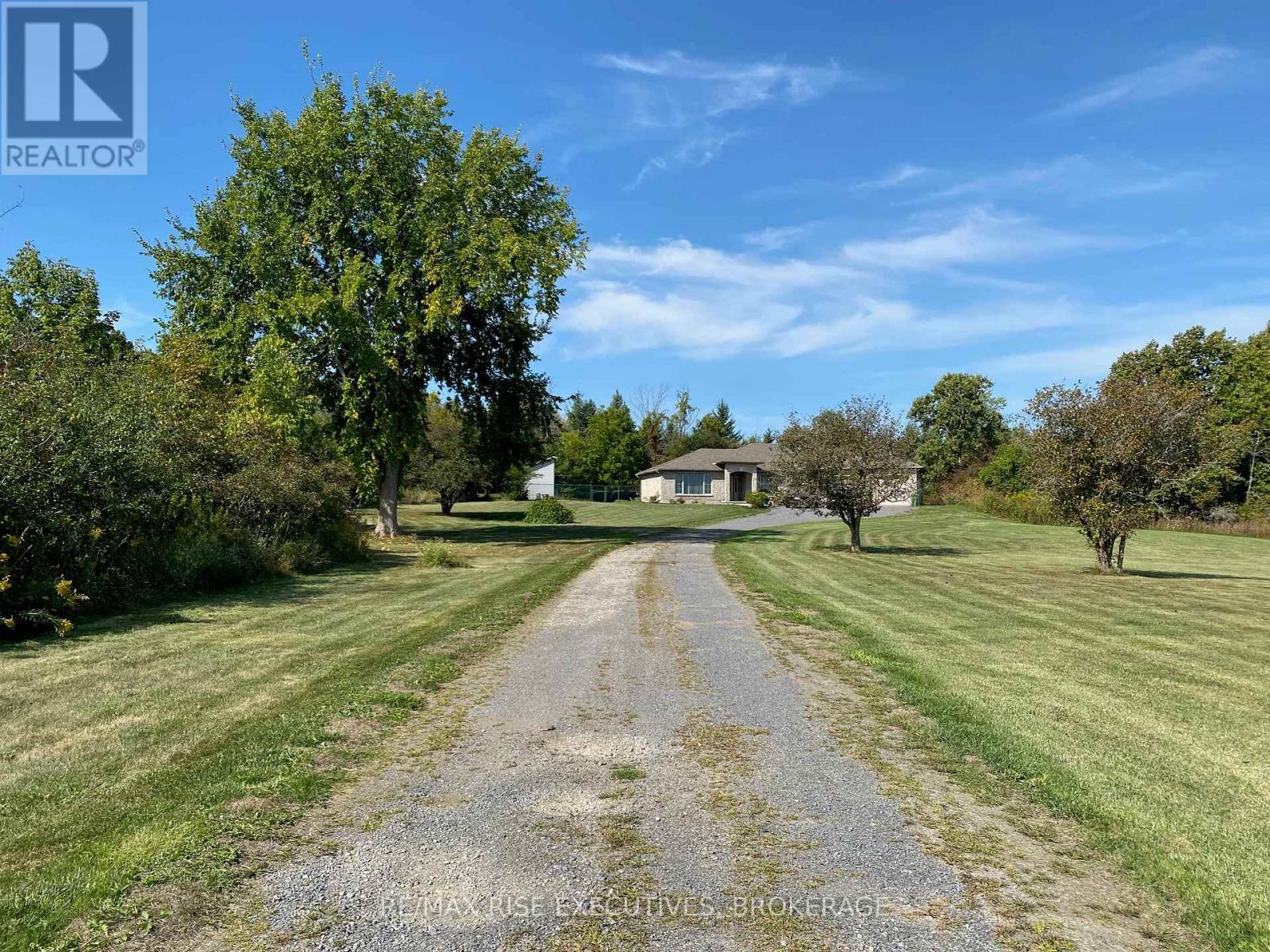 36 Howe Island Ferry Road, Kingston, Ontario  K7L 4V1 - Photo 44 - X12687124