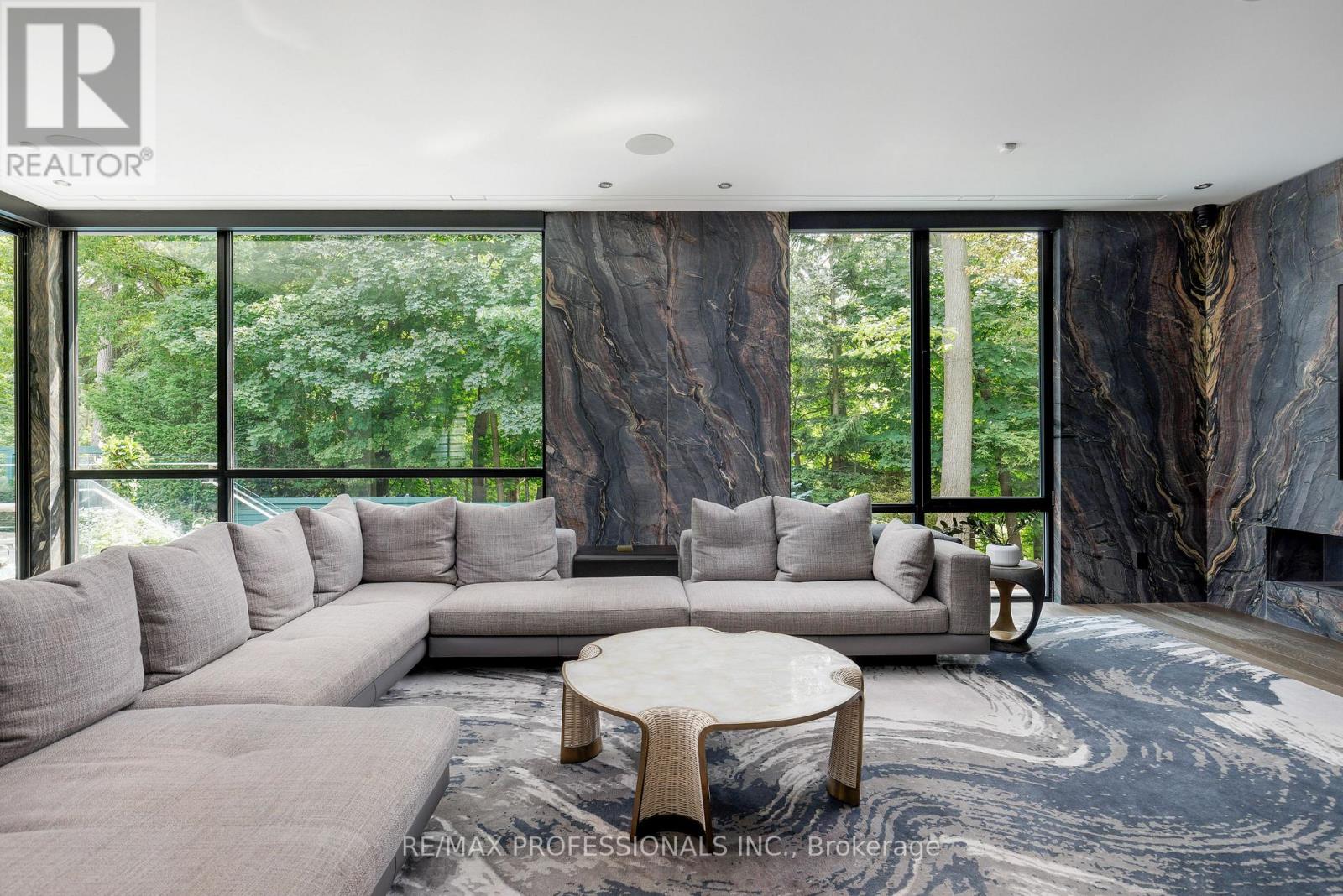 7 Ashley Park Road, Toronto, Ontario  M9A 4C9 - Photo 12 - W12687324