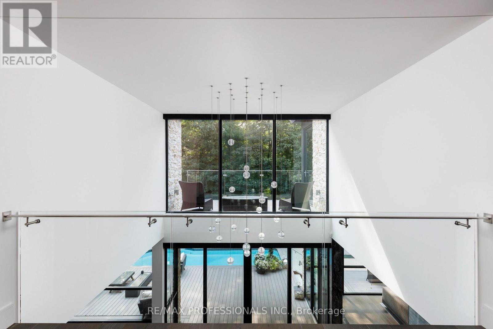 7 Ashley Park Road, Toronto, Ontario  M9A 4C9 - Photo 19 - W12687324