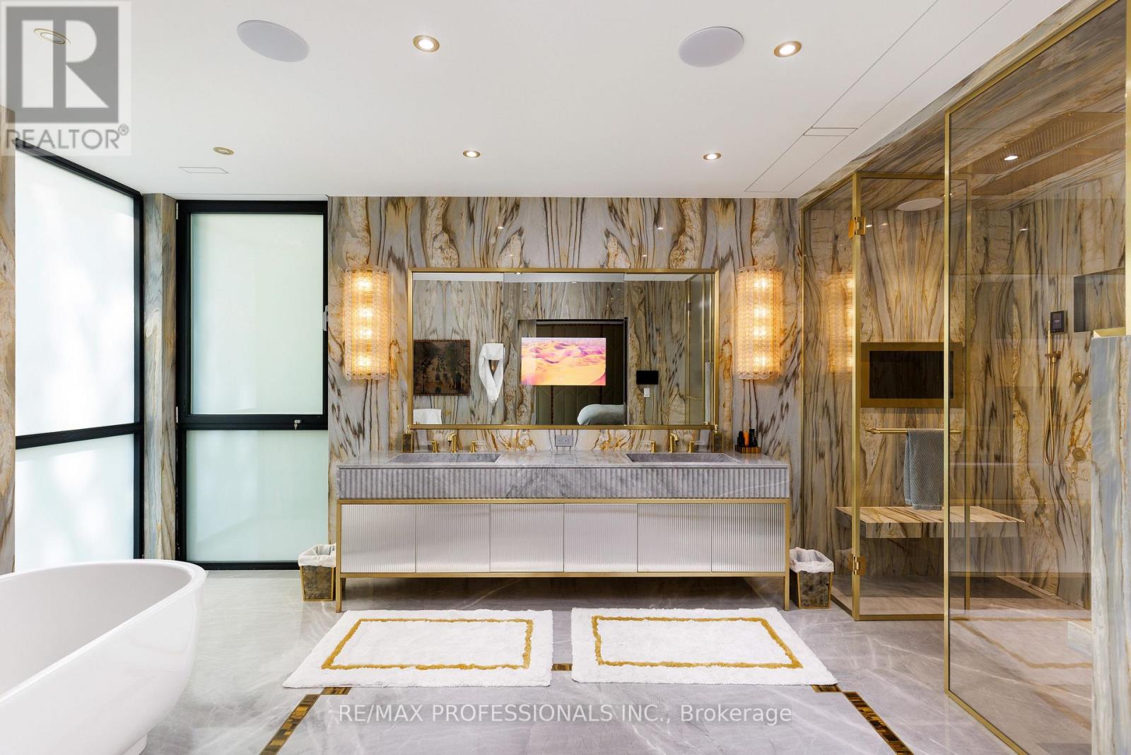 7 Ashley Park Road, Toronto, Ontario  M9A 4C9 - Photo 24 - W12687324