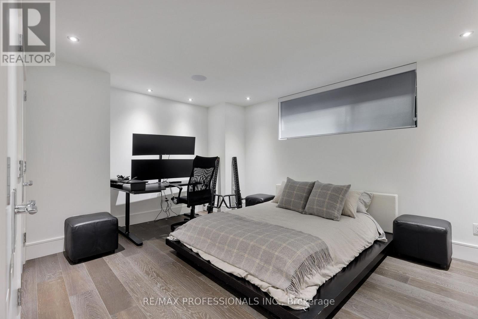 7 Ashley Park Road, Toronto, Ontario  M9A 4C9 - Photo 45 - W12687324