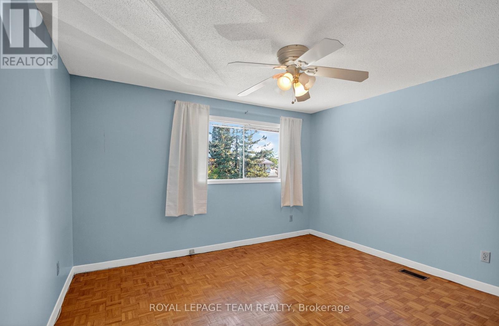 1264 Morrison Drive, Ottawa, Ontario  K2H 7L5 - Photo 26 - X12440391