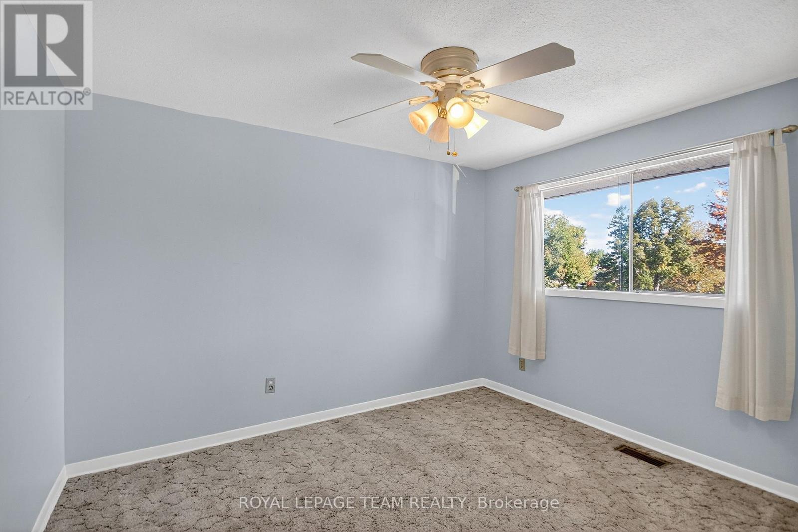 1264 Morrison Drive, Ottawa, Ontario  K2H 7L5 - Photo 30 - X12440391