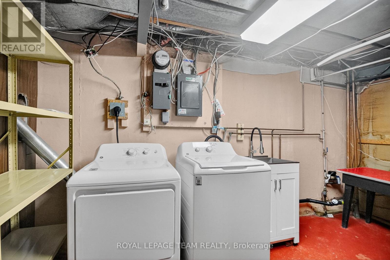 1264 Morrison Drive, Ottawa, Ontario  K2H 7L5 - Photo 44 - X12440391