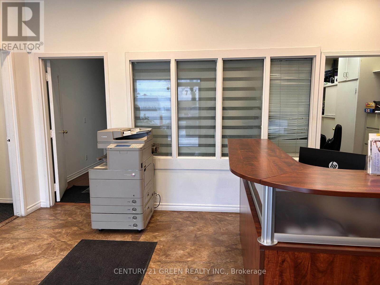 7 - 100 Wilkinson Road, Brampton, Ontario  L6T 4Y9 - Photo 4 - W12687956