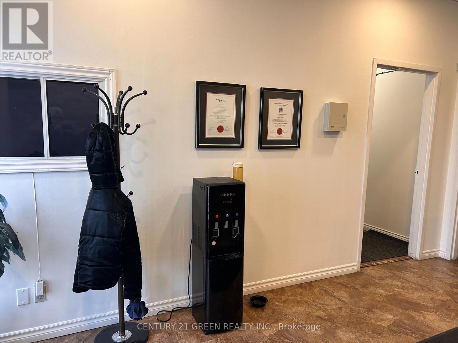 7 - 100 Wilkinson Road, Brampton, Ontario  L6T 4Y9 - Photo 5 - W12687956