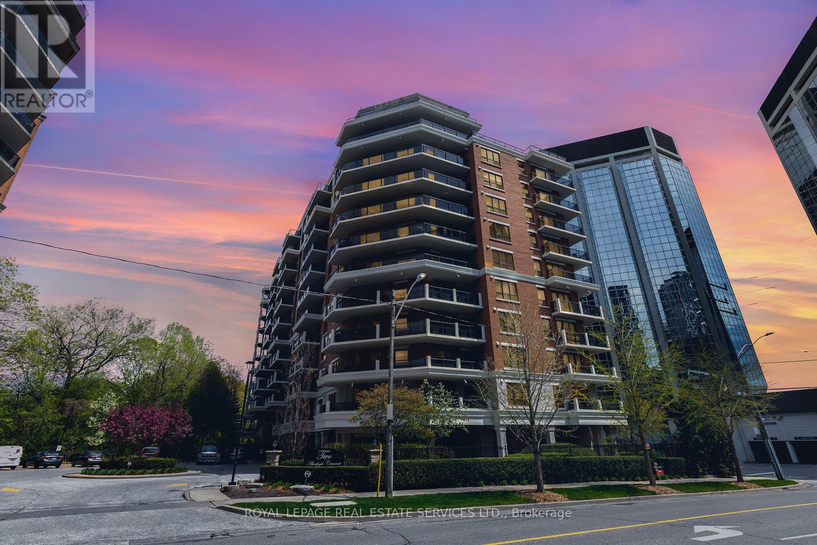 301 - 2 Aberfoyle Crescent, Toronto, Ontario  M8X 2Z8 - Photo 13 - W12687976