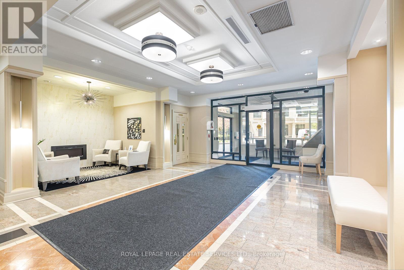 301 - 2 Aberfoyle Crescent, Toronto, Ontario  M8X 2Z8 - Photo 3 - W12687976