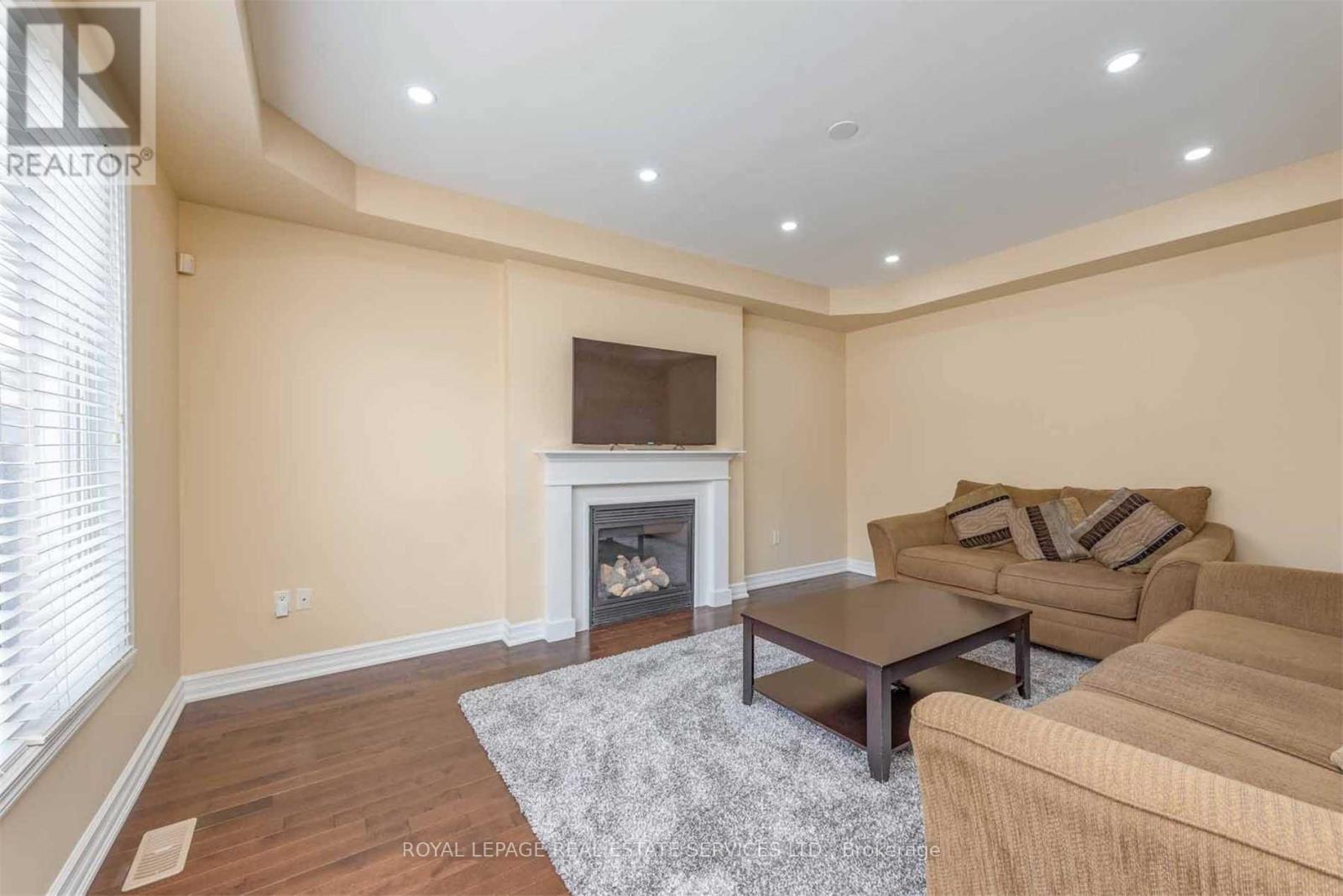 289 Potts Terrace, Milton, Ontario  L9T 0X6 - Photo 15 - W12687992