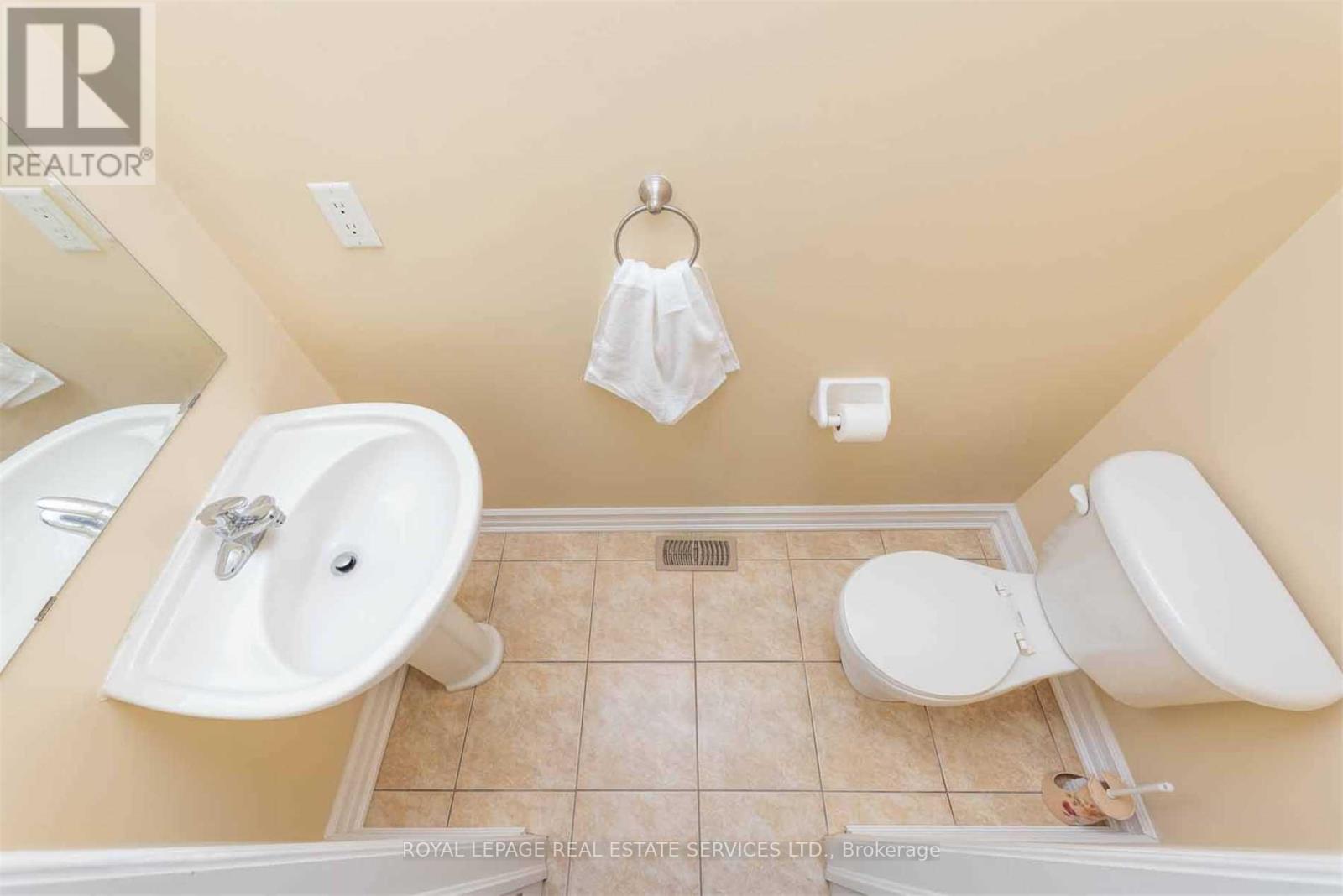 289 Potts Terrace, Milton, Ontario  L9T 0X6 - Photo 5 - W12687992