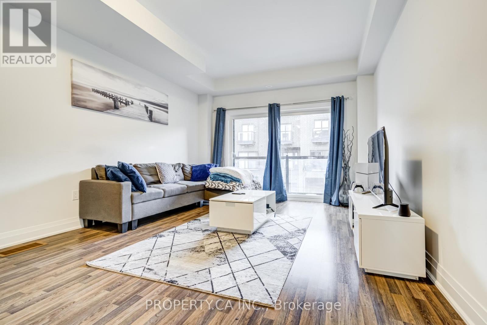 2 - 1776a Lawrence Avenue W, Toronto, Ontario  M6L 0A3 - Photo 2 - W12687994