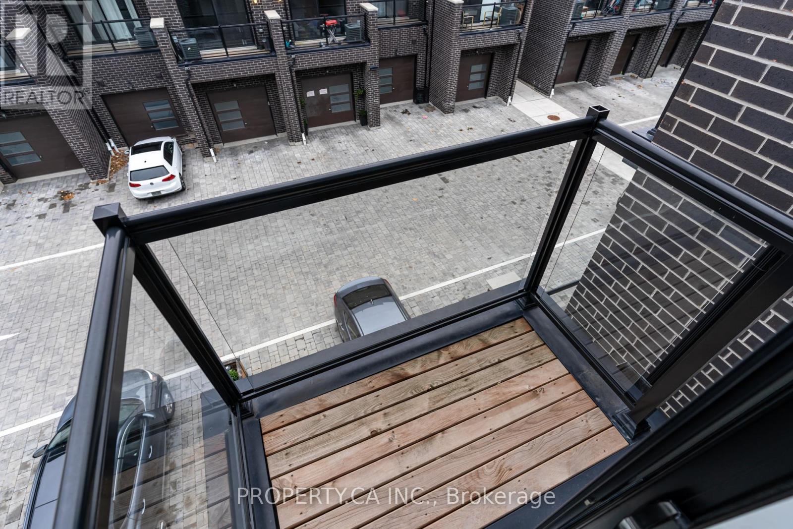 2 - 1776a Lawrence Avenue W, Toronto, Ontario  M6L 0A3 - Photo 22 - W12687994