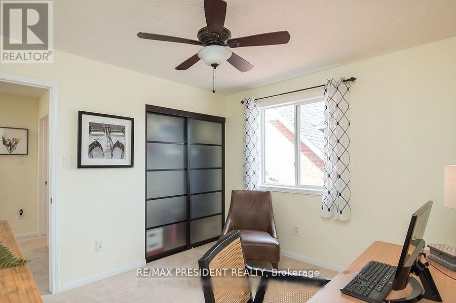 1339 Marshall Crescent, Milton, Ontario  L9T 6N4 - Photo 10 - W12688016