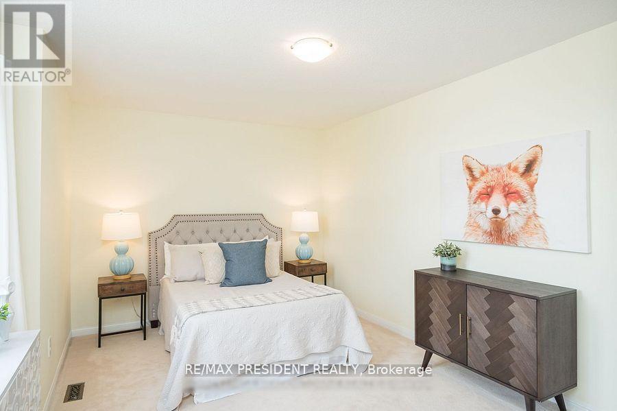 1339 Marshall Crescent, Milton, Ontario  L9T 6N4 - Photo 7 - W12688016