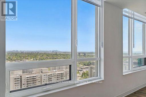 3701 - 208 Enfield Place, Mississauga, Ontario  L5B 0G8 - Photo 14 - W12688060