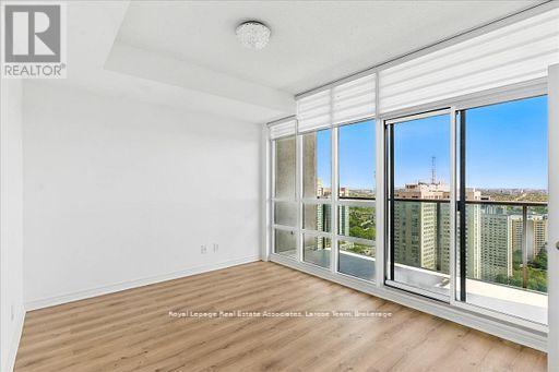 3701 - 208 Enfield Place, Mississauga, Ontario  L5B 0G8 - Photo 17 - W12688060